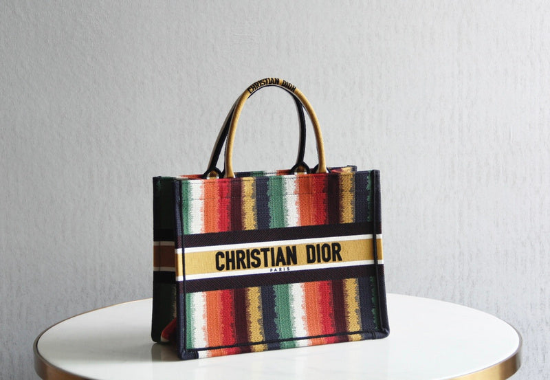 Luxurious Totes - Latest - 6534