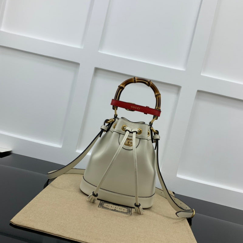 GUI - Luxurious Totes - 665