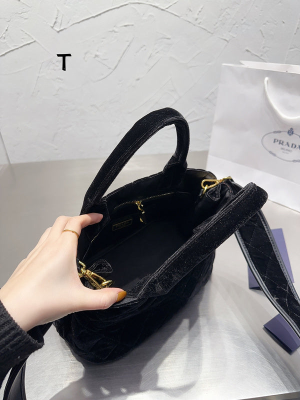 Luxurious Totes - PDA3 Bags - 259