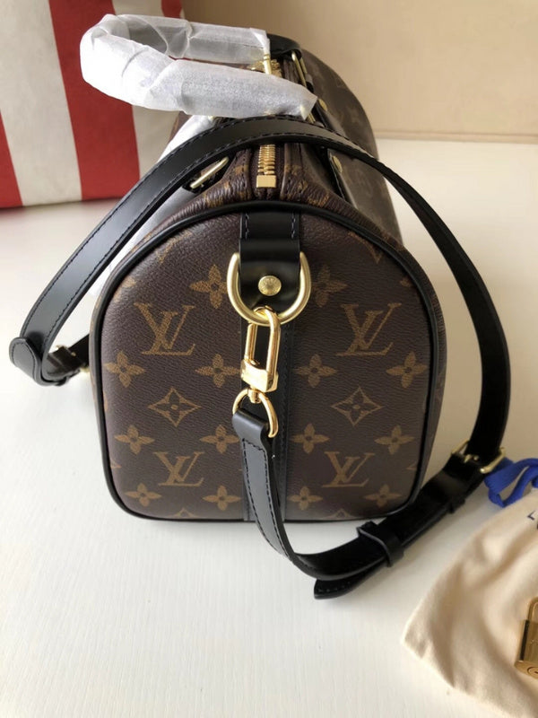 Luxurious Totes - Latest - 9697