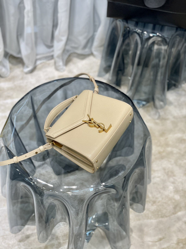 Luxurious Totes - Latest - 8964
