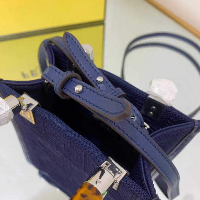 Luxurious Totes - Latest - 11434