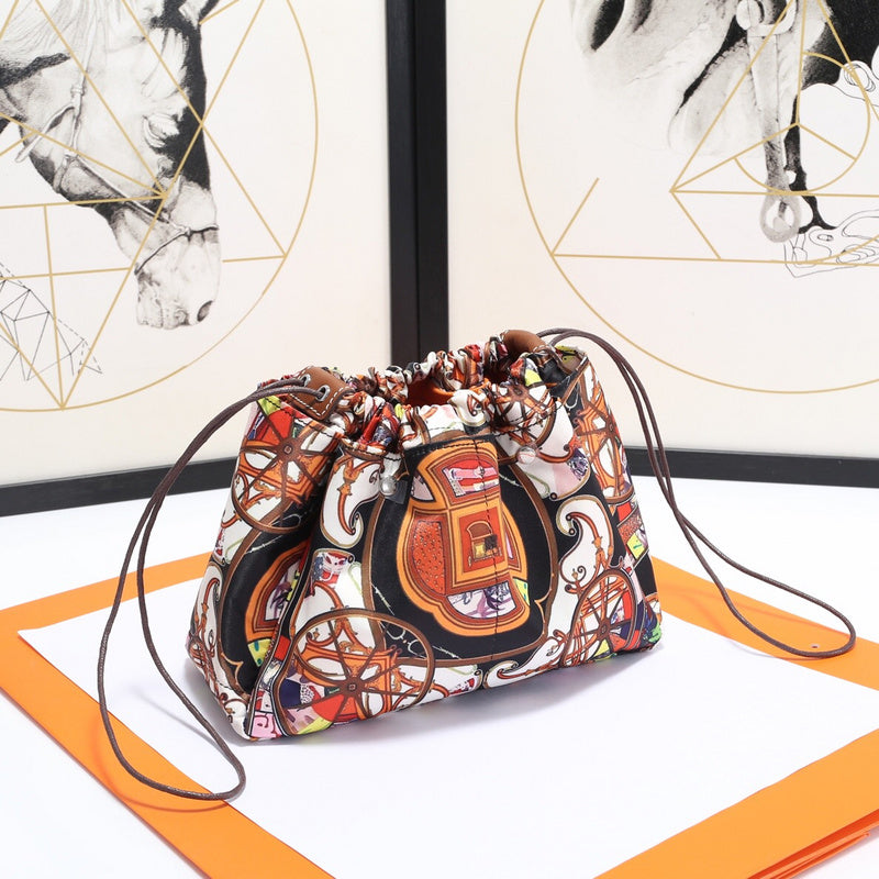 Luxurious Totes - Latest - 6727