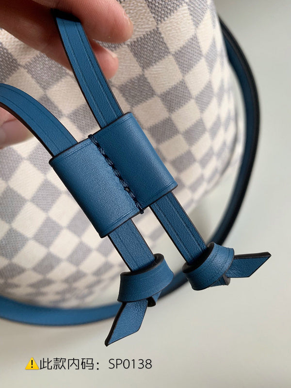 Luxurious Totes - Latest - 9759