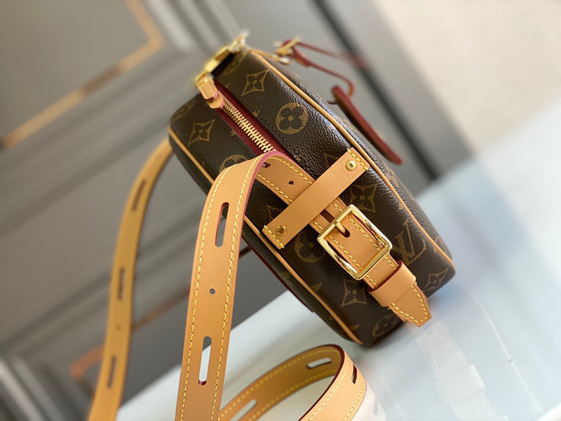 LOV - Luxurious Totes - 1862