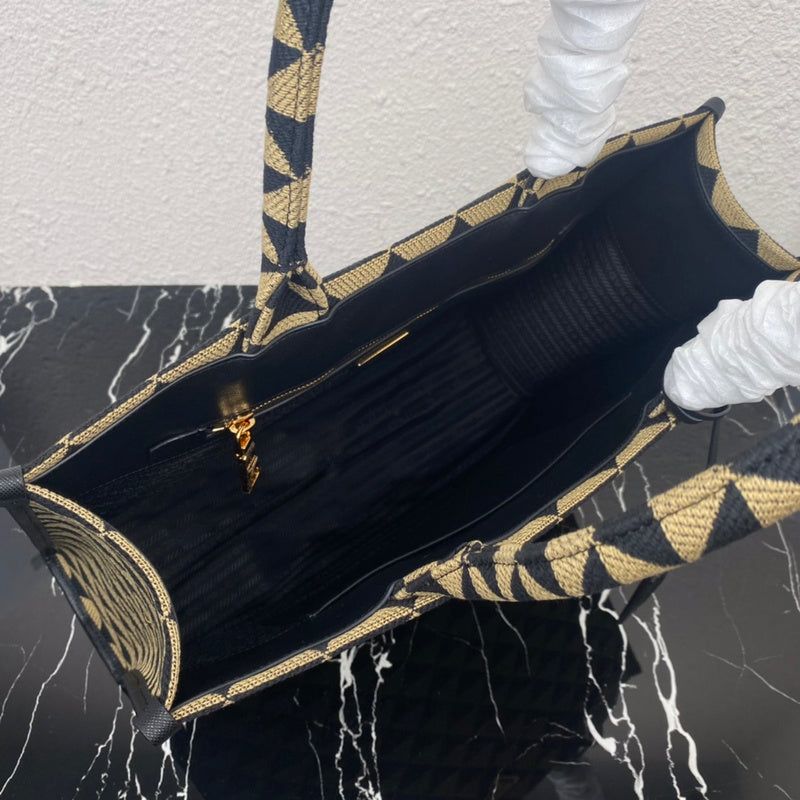 Luxurious Totes - Latest - 4575