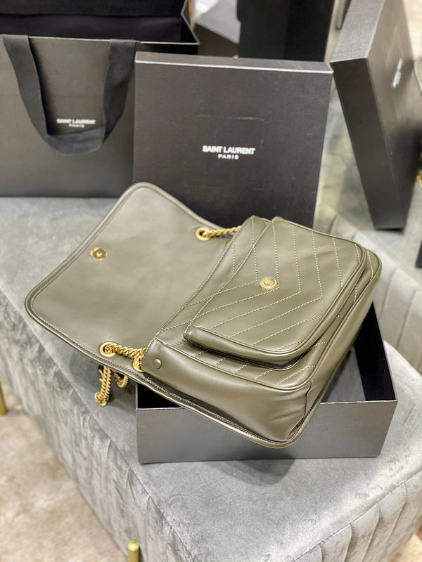 Luxurious Totes - Latest - 8289