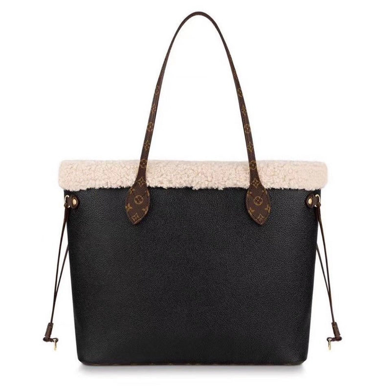 LOV - Luxurious Totes - 2577