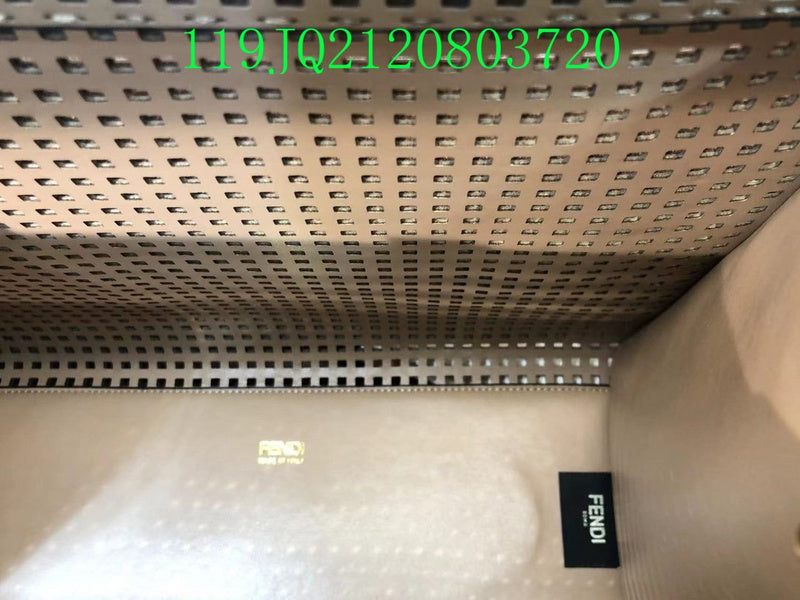 GC - Shoulder - 3276