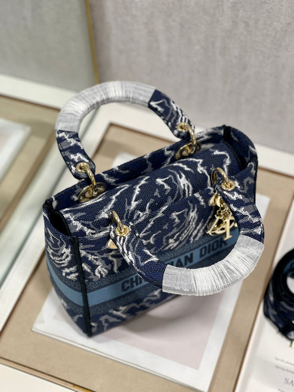 Luxurious Totes - Latest - 6298