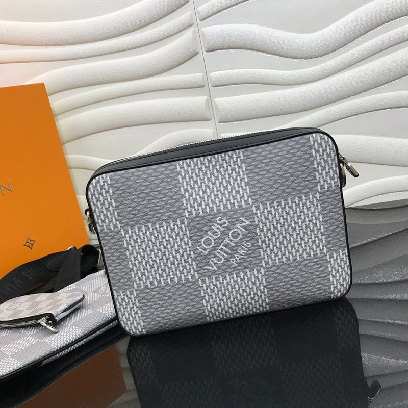 LOV - Luxurious Totes - 1137