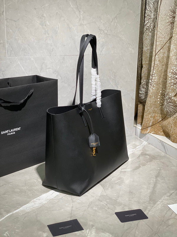 Luxurious Totes - Latest - 8486