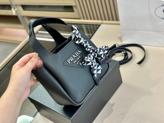 Luxurious Totes - PDA3 Bags - 016