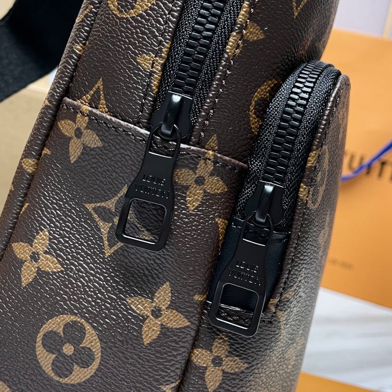 LOV - Luxurious Totes - 2320