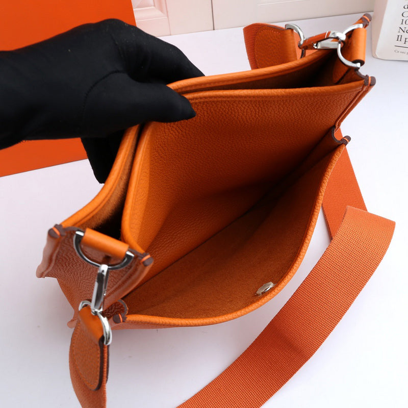 Lux-Totes - HMS Bags - 101
