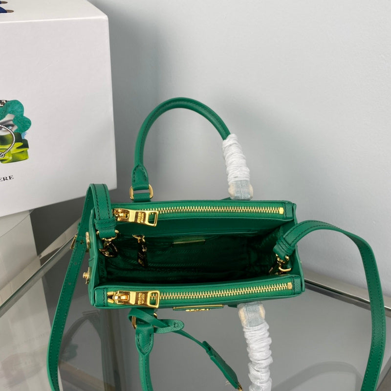 Luxurious Totes - Latest - 4536