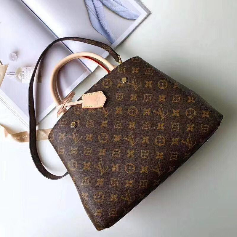 LOV - Luxurious Totes - 2620