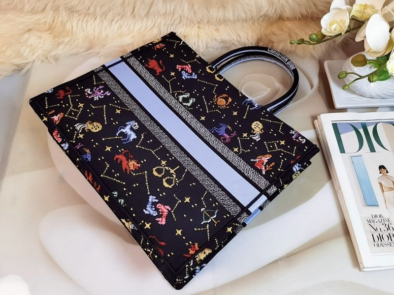 Luxurious Totes - Latest - 6239