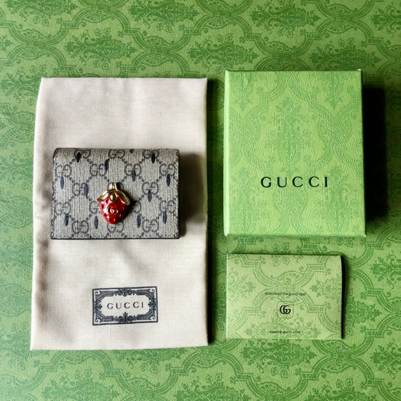 GUI - Luxurious Totes - 195