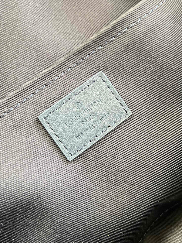 LOV - Luxurious Totes - 989