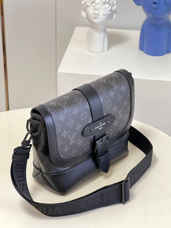 LOV - Luxurious Totes - 1798