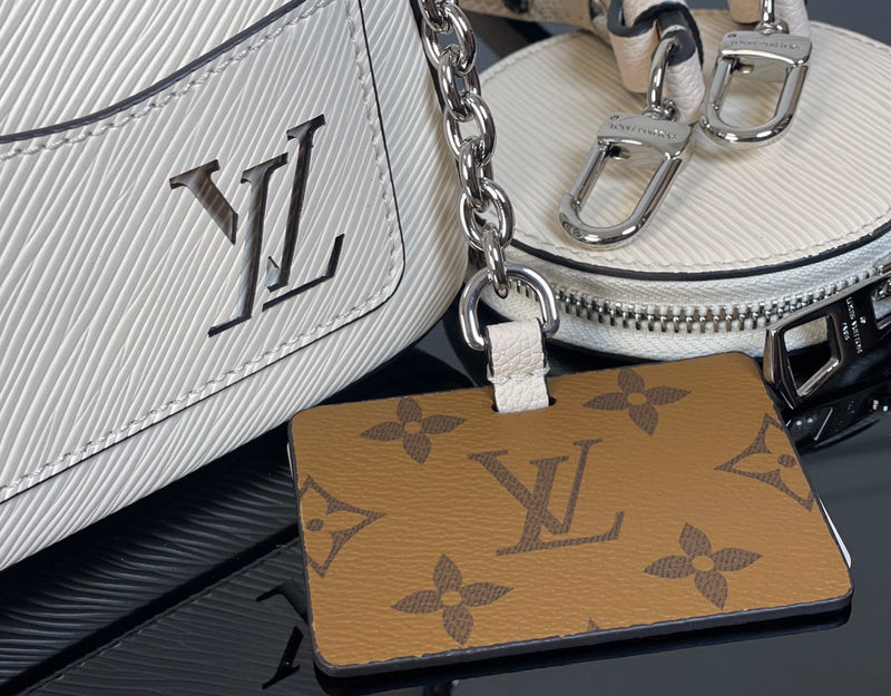 LOV - Luxurious Totes - 708