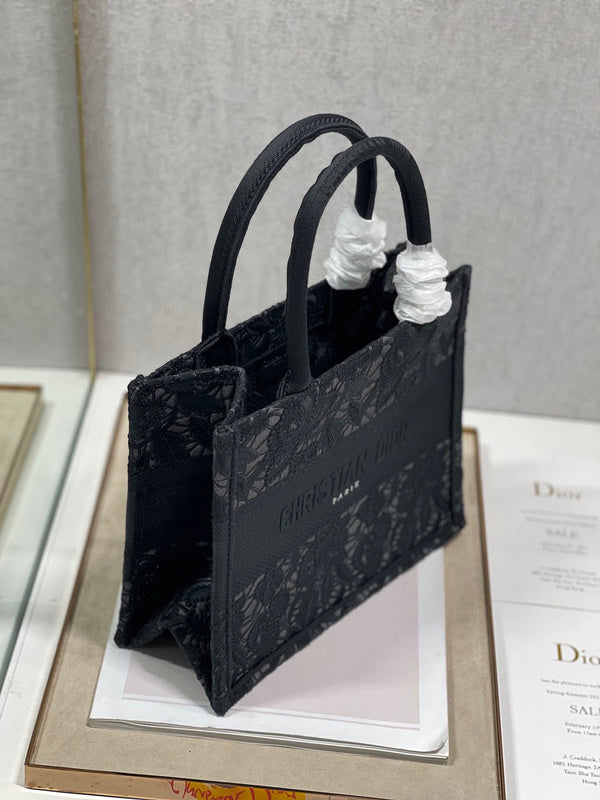 Luxurious Totes - Latest - 6300
