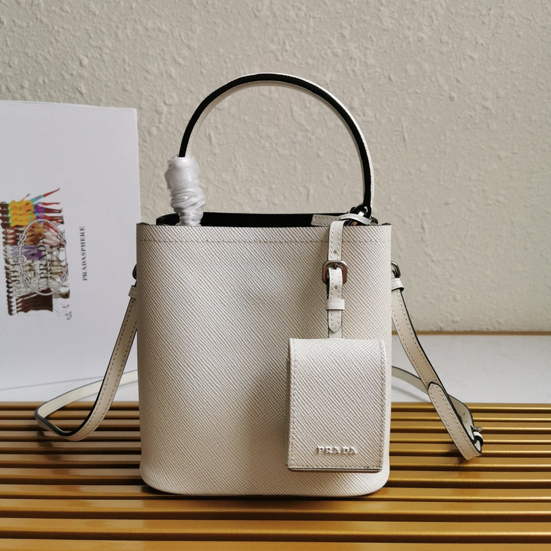 PDA2 Bags - Luxurious Bags  094