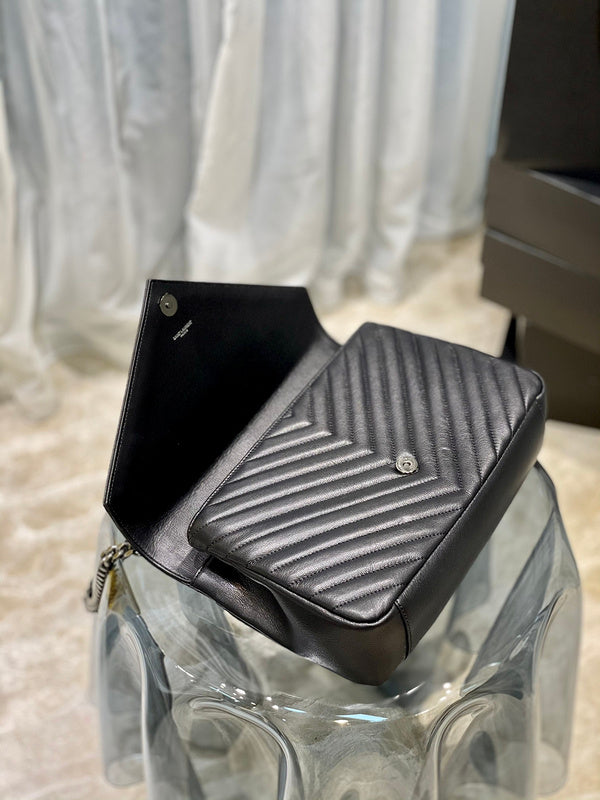 Luxurious Totes - Latest - 8412