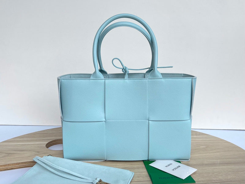 Luxurious-Totes - BV Bags - 2227