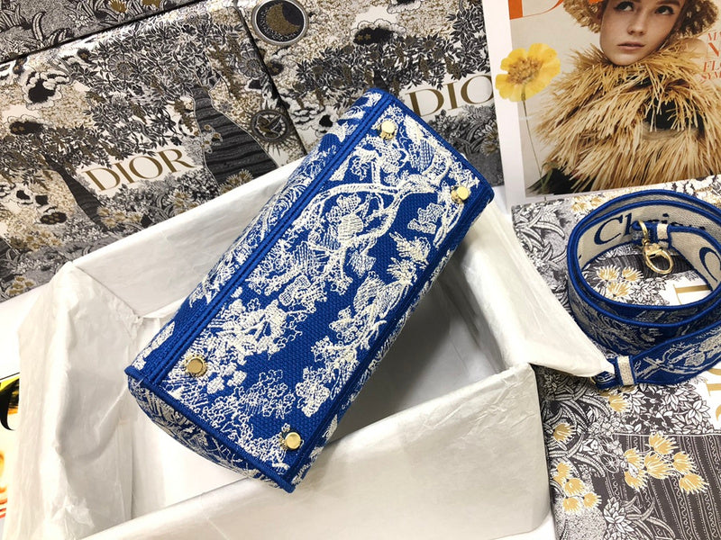 Luxurious Totes - Latest - 6214