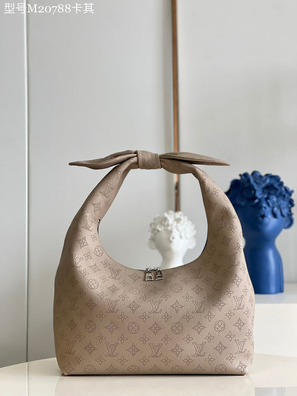 LOV - Luxurious Totes - 1219