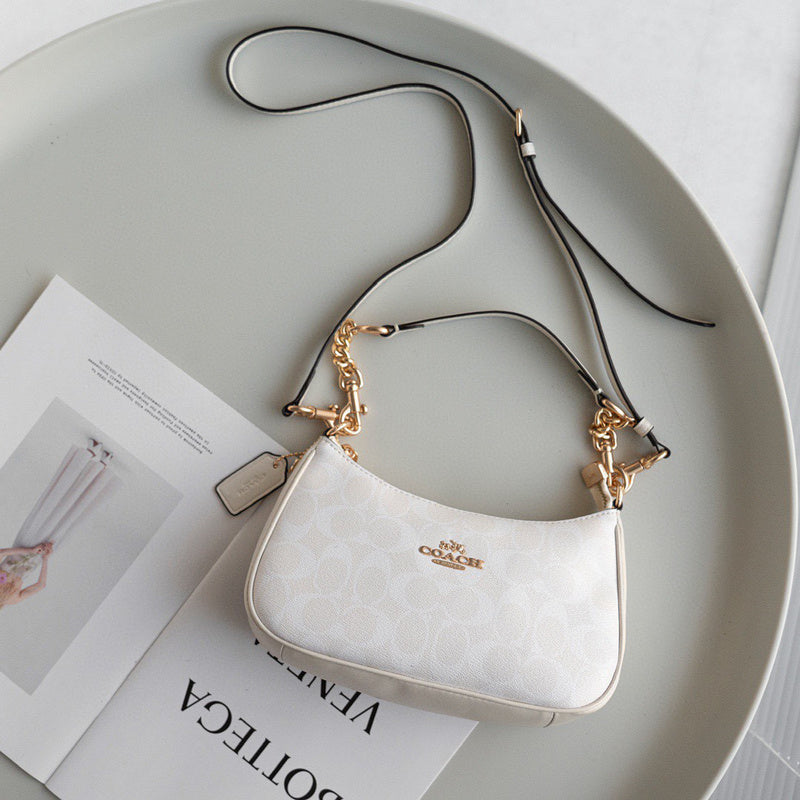 Luxurious-Totes - CCH Bags - 046