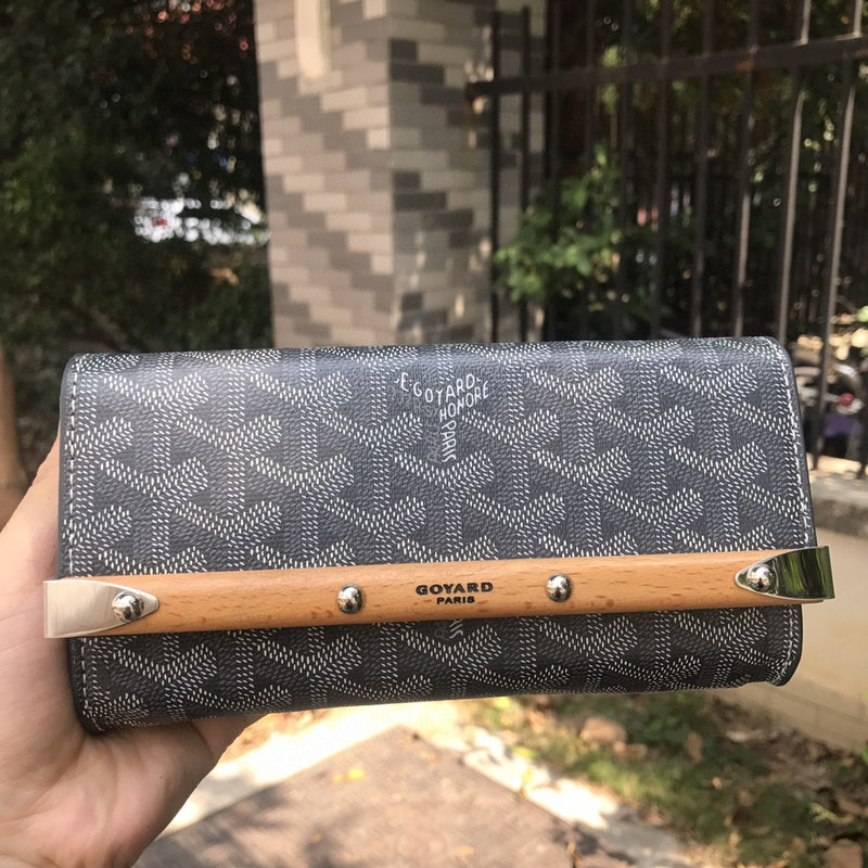 Lux-Totes - GOD Bags - 407