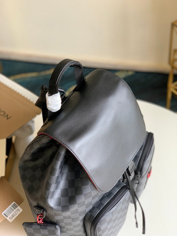 LOV - Luxurious Totes - 2626