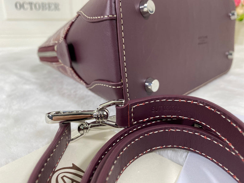Lux-Totes - GOD Bags - 135