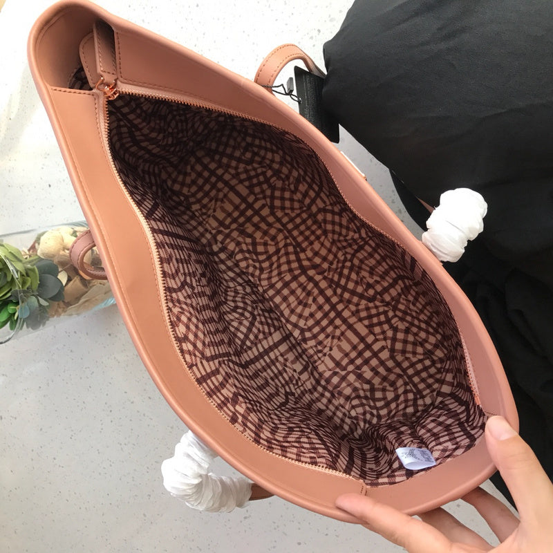 Luxurious Totes - Latest - 7840