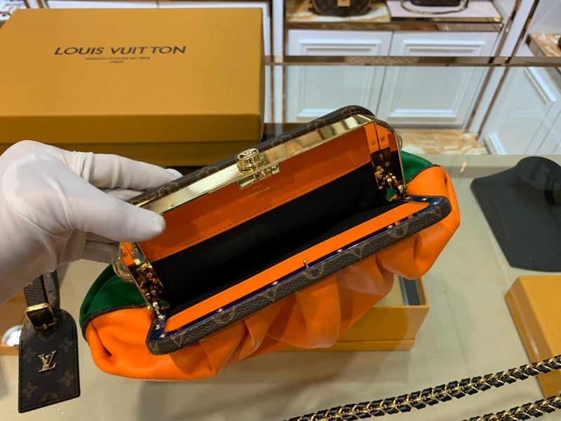 Luxurious Totes - Latest - 1669
