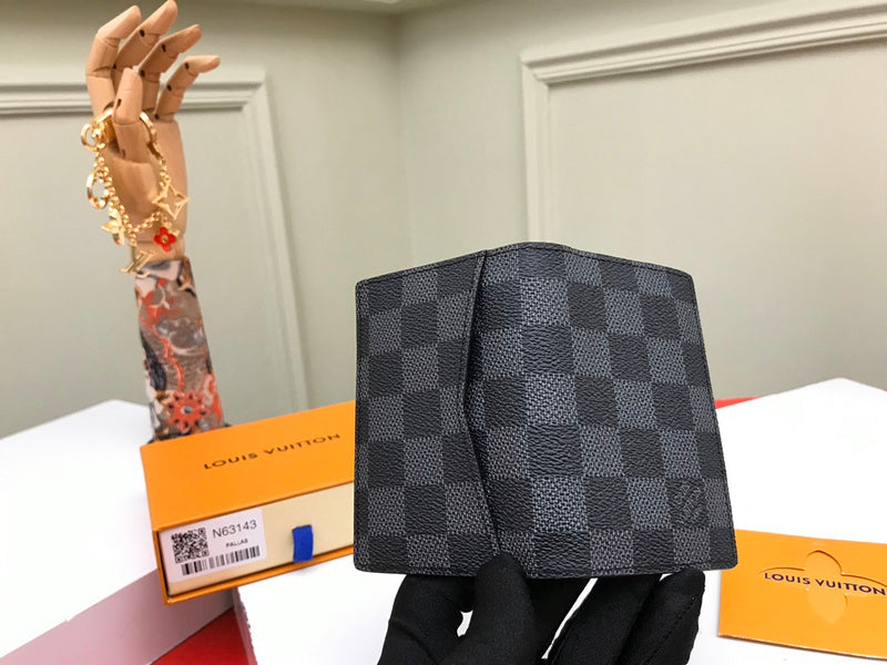 Luxurious Totes - Latest - 684