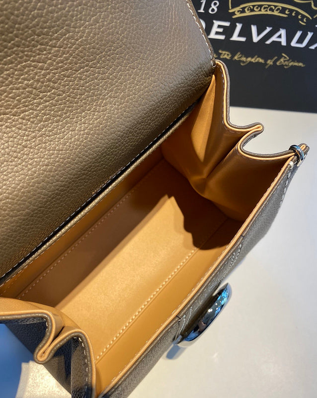 Luxurious Totes - Latest - 6159