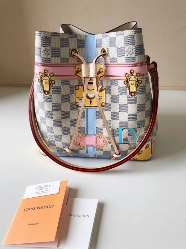 Luxurious Totes - Latest - 9757