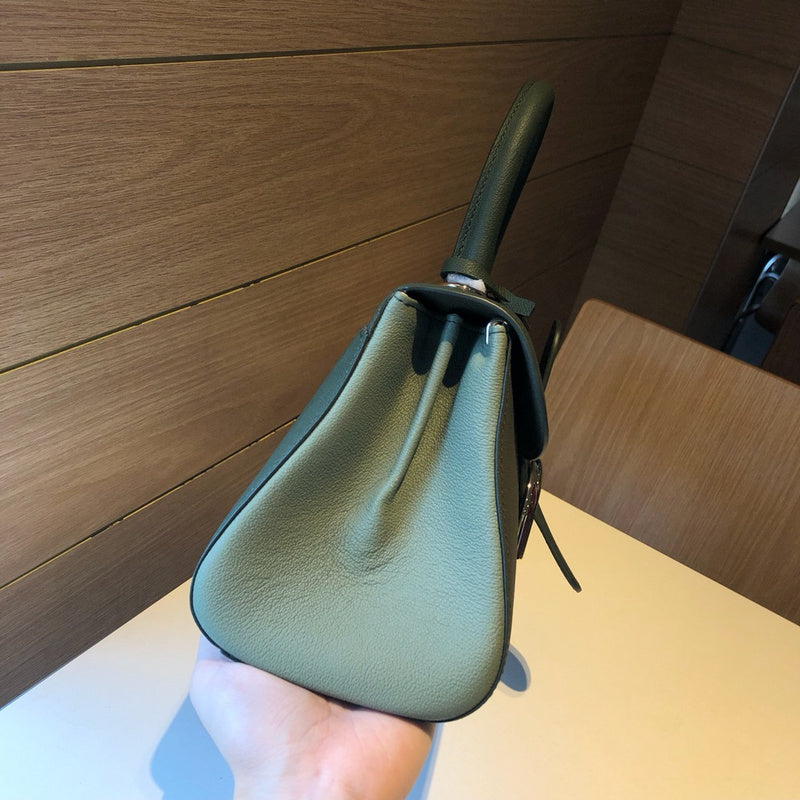 Luxurious Totes - Latest - 6121