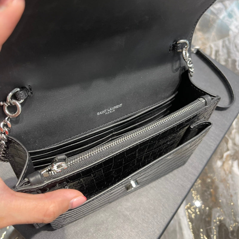 Luxurious Totes - Latest - 8233