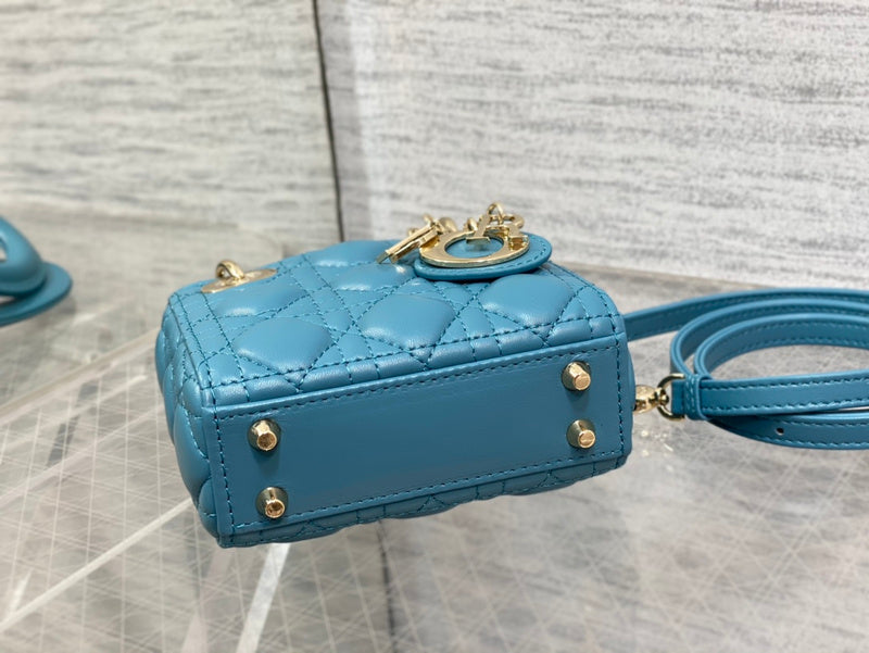 Luxurious Totes - Latest - 6223