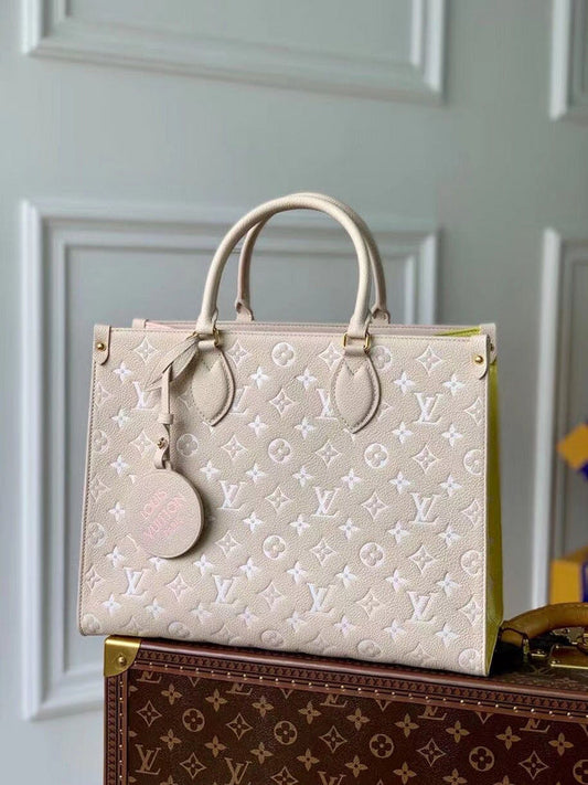 LOV - Luxurious Totes - 1468