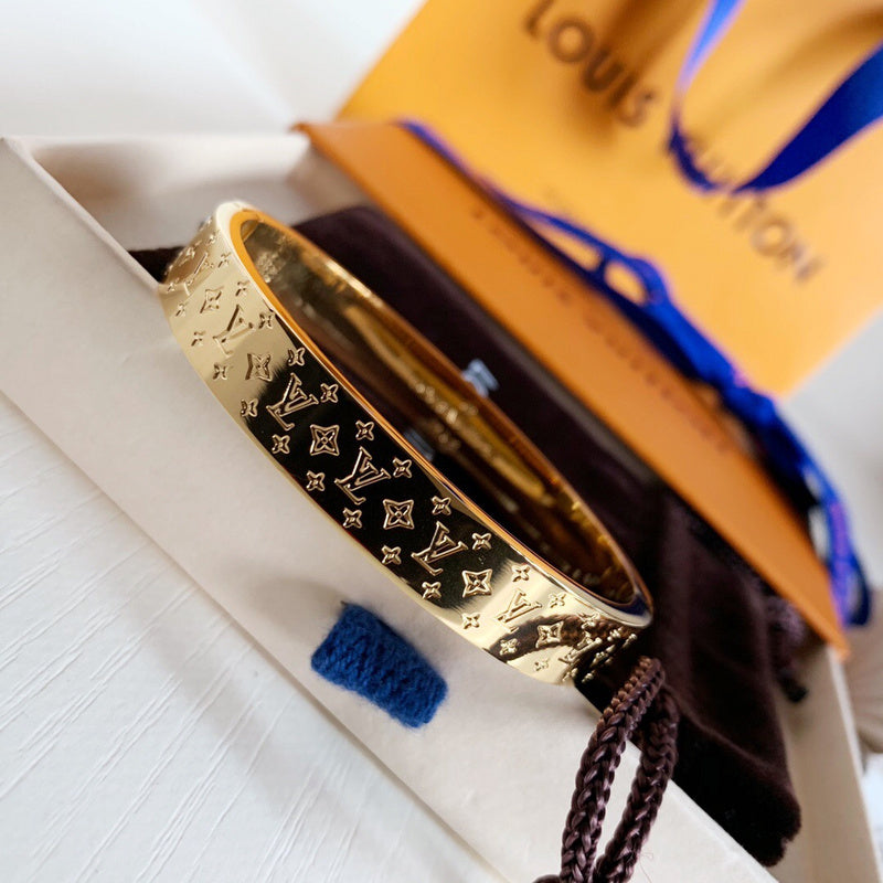 Luxurious Totes - Latest - 5416