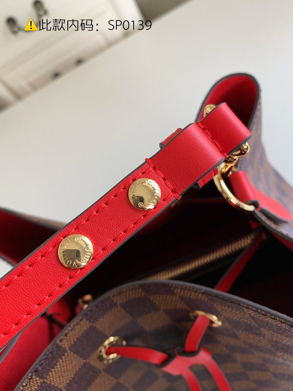 Luxurious Totes - Latest - 9764