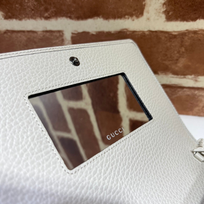 GUI - Luxurious Totes - 424