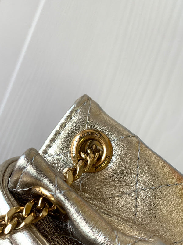 Luxurious Totes - Latest - 8637