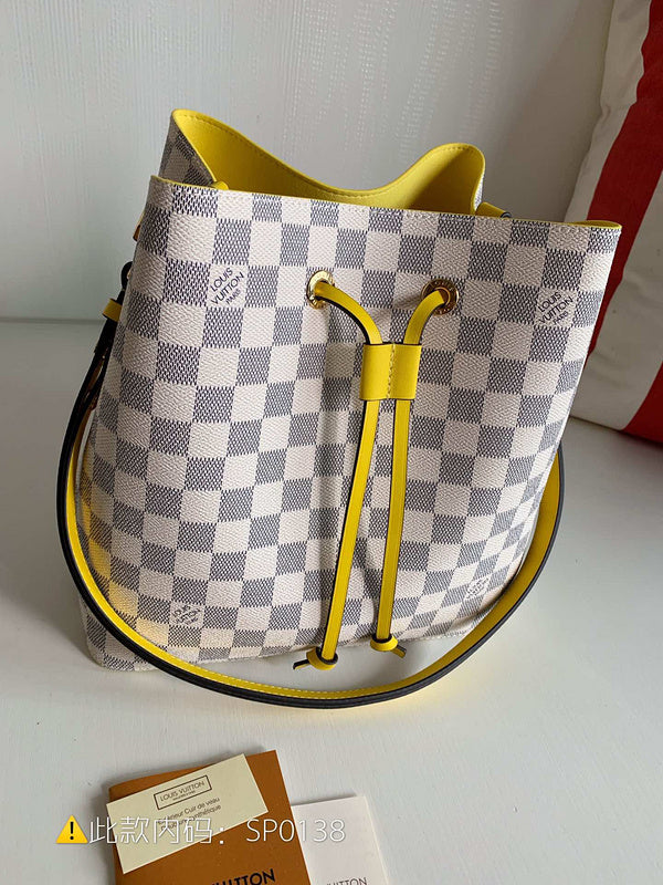 Luxurious Totes - Latest - 9760